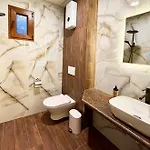 арт спектър Gæstehus 4*